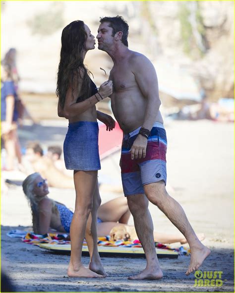 Gerard Butler Gives Morgan Brown Shirtless Smooches Photo 3481521