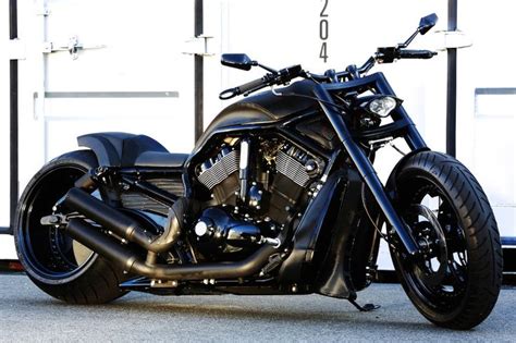 V Rod 330 Wide Tire Custom Is It Something Sexier Than This Machine