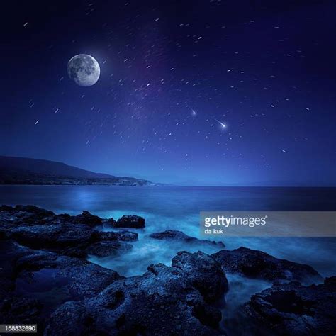 Starry Night On The Beach Stock Fotos Und Bilder Getty Images