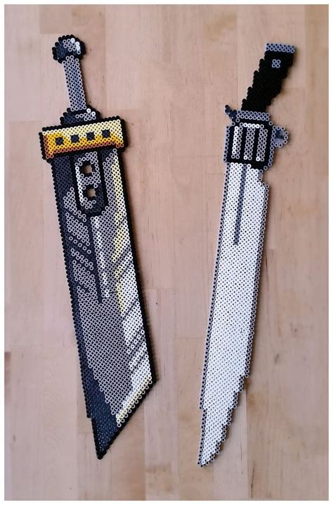 Final Fantasy Blades (Buster sword FF7 and Gunblade FF8) perler beads