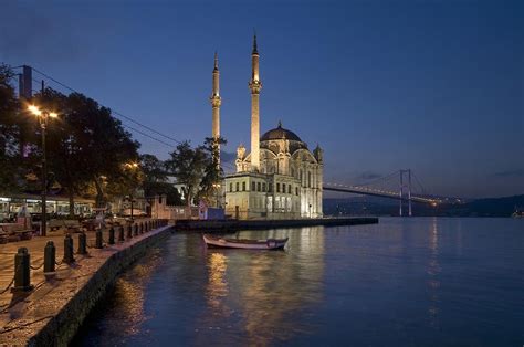 day istanbul bosphorus cruise pamukkale tours