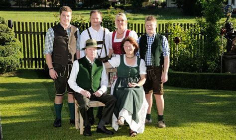 Maybe you would like to learn more about one of these? Wir sind die Huber's - Pension Huber, Fuschl am See