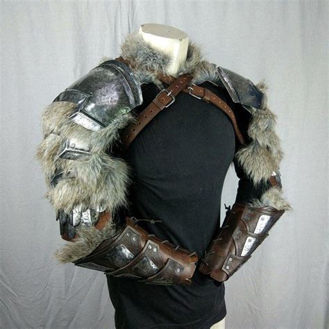 Bidasoa Shoulder Armor With Scalemail And Extra Fur For Larp Etsy