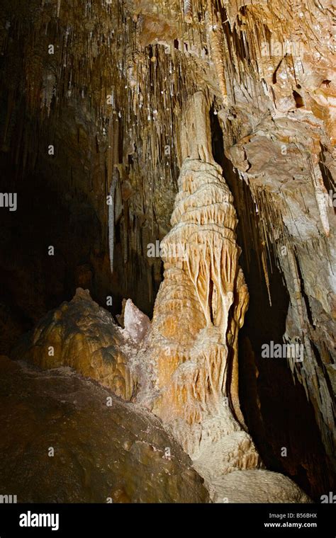 Fantasy Cave Bermuda Stock Photo Alamy