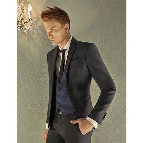 If you want an alternative to your timeless black suit, then maybe blue is the colour for you. Anna Magnan Bespoke Navy Blue Mens Formal Wedding Suits ...