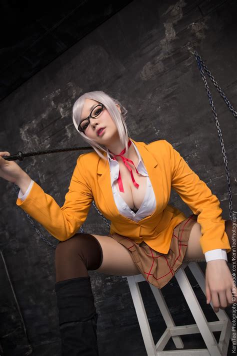 ten of the sexiest asian cosplayers ever