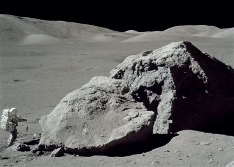 Nasa Will Pay You To Retrieve Regolith And Rocks From The Moon