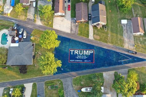 Ohio Man Pays Homage To President Trump With Huge Lawn Sign