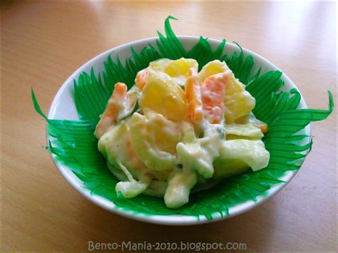 Die großen portionen bereitete sie später in ihrer wg zu, heute hin und wieder für den kölschsingkreis der freunde. Bento-Mania.....verrückt nach der japanischen Lunch Box ...