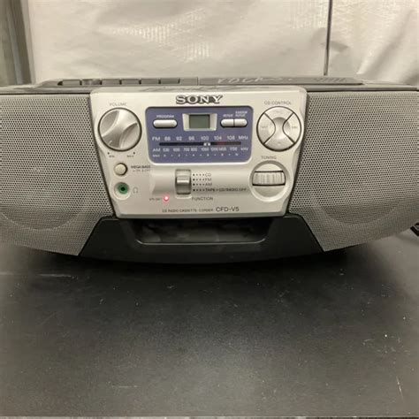 Vintage Classic Sony Cd Radio Cassette Cfd V Boombox Tested And Used