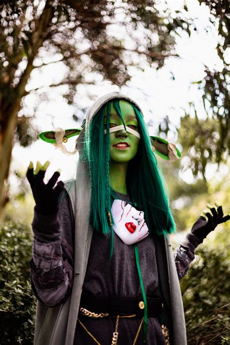 [no spoilers] if it s nott cosplay then what is it 🤔 r criticalrole
