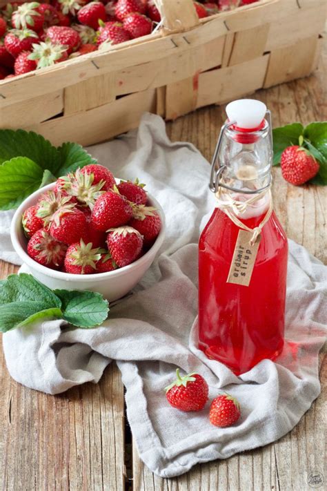 Erdbeersirup selber machen Rezept