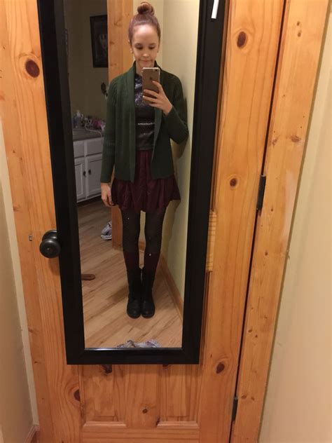 Mix color, texture and warmth into your look with old navy long cardigans. OOTD/// green cardigan: Old Navy; black sparkle top ...