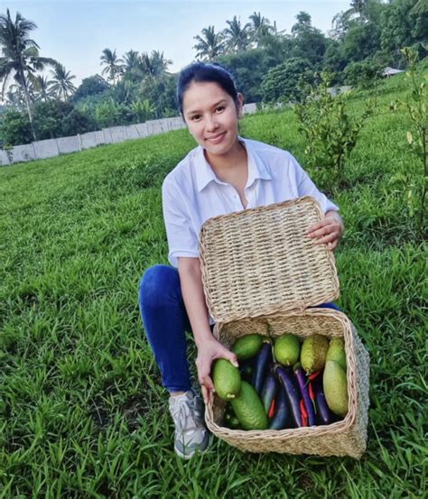neri naig gives away seeds after meal plan drew flak inquirer entertainment