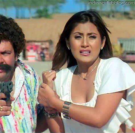Rimi Sen Bollywood Actress Dph1 10 Hot Cleavage Hd Screencaps