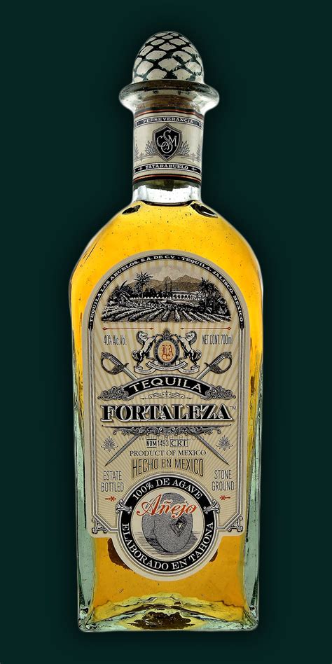 What attracts so many brazilian and foreigners to fortaleza? Tequila Fortaleza Anejo, 99,60 € - Weinquelle Lühmann