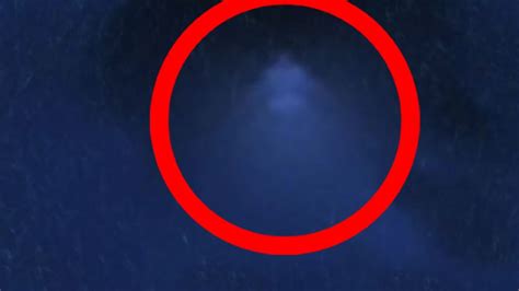 Stunned Alien Hunters Spot Giant Pyramid Ufo In Pacific Ocean On