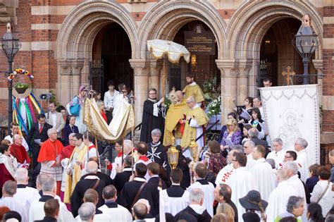 Two Corpus Christi Processions In Central London Catholic News Live