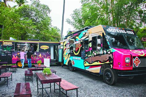 In a city known for only the freshest ideas, these are the ones driving tastebuds to new heights, and parking them there. Los Food Truck´s se unen a la oferta gastronómica de San ...