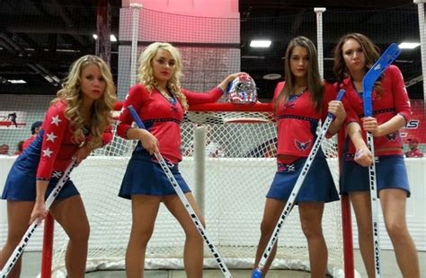 Pro Cheerleader Heaven I Love This Picture Of The Washington Capitals Ice Girls