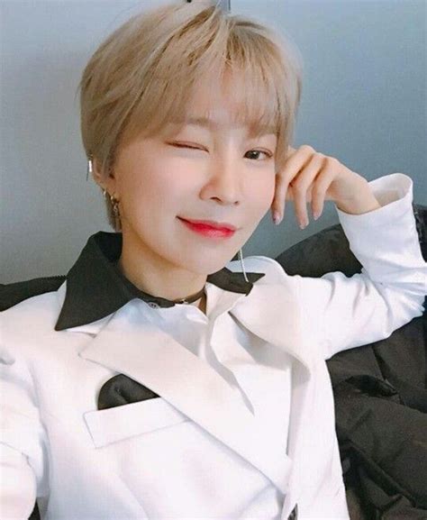 Hyebin (해빈) is a south korean singer and rapper under mld entertainment. Hyebin (MOMOLAND) - Instagram: momoland_official