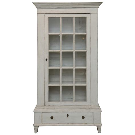 Soft, refreshing sea glass shades look as intriguing indoors as they do along the shore line. Antique Swedish Gustavian Style Painted Glass Door Cabinet ...