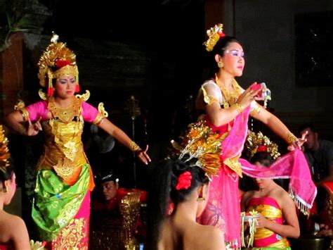 Traditional Balinese Dance In Ubud Adventurous Kate Adventurous Kate