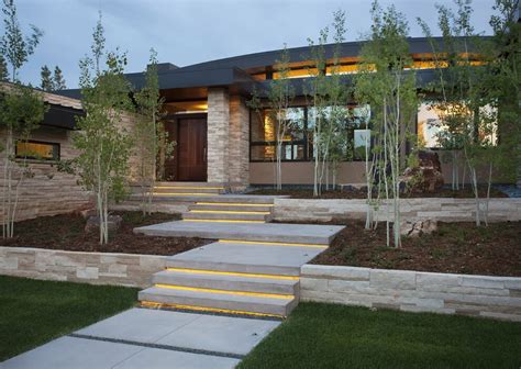 29 Modern Concrete Front Steps Design Ideas For A Nice Welcoming Walkway