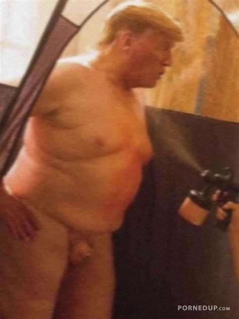 Naked Donald Trump Getting Spraytanned Porned Up