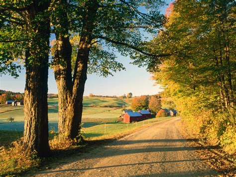 Fall Farm Desktop Wallpaper