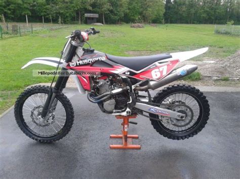 User manuals, guides and specifications for your husqvarna smr 450 2009 motorcycle. 2009 Husqvarna tc sm 450 smr