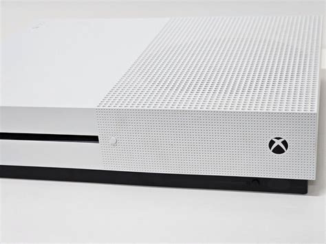 Microsoft Xbox One S 1tb White Console Controller Cords 1681