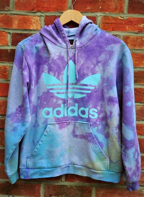 How to tie your shirts. Tie dye Adidas jacket | Sweatshirts, Hoodies, Adidas outfit