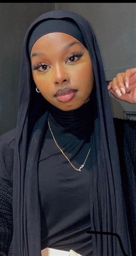 Pin By Bianca O On Black Muslimahs Black Hijabi Girl Hijabi Girl Hijabi Fashion Casual