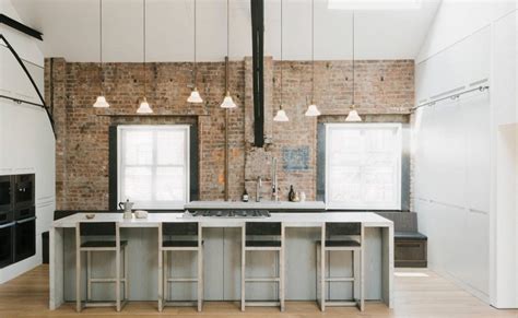 In interior design, rhythm is all about repetition of design elements that help to create movement within a space. Back to Basics: The Importance of Rhythm in Interior ...