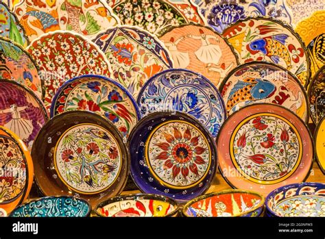 Traditional Turkish Ceramic Plates Stock Photo Alamy