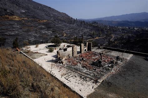 Four Dead In Greek Cyprus Worst Forest Fire In Decades World News