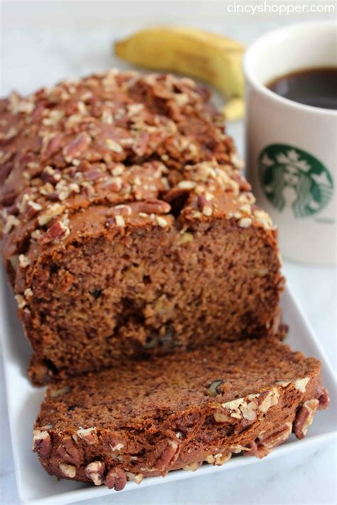 The applesauce replaces the usual oil, and egg whites have fewer calories than whole eggs. Copycat Starbucks Banana Nut Bread - CincyShopper