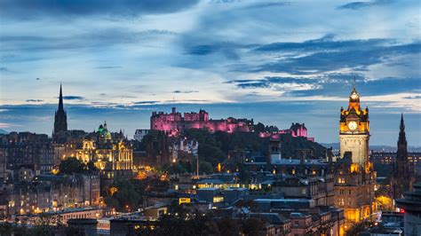 Edinburgh, the capital of Scotland, in your pocket