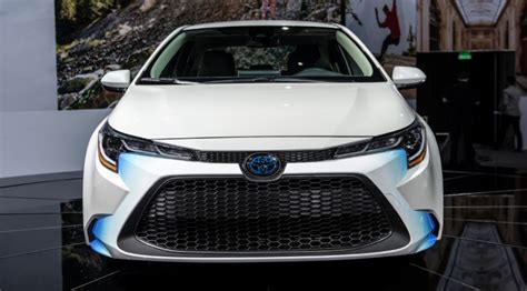 New Toyota Corolla 2022 Hybrid Interior Release Date Toyota Engine News