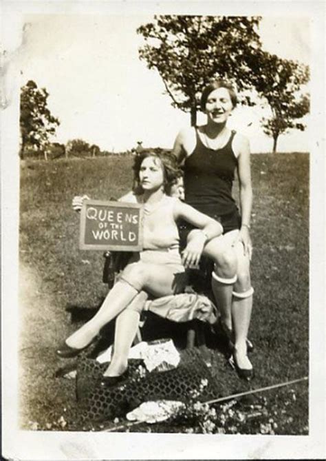 Quuens Of The World Ca 1930s Vintage Lesbian Photo Vintage Photos