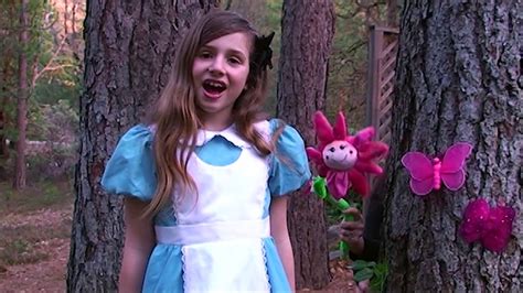Alice In Wordpress Land Meets The Flowers Alice In Wonderland Parody