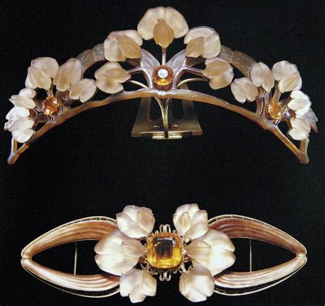 A Tiara And Brooch Set By Lalique Gioielli Vintage Gioielli Tiara