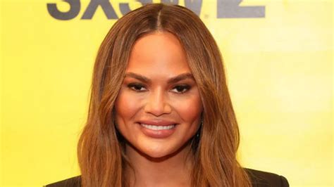 chrissy teigen shares topless photo as she encourages women to get boob ultrasound mirror online