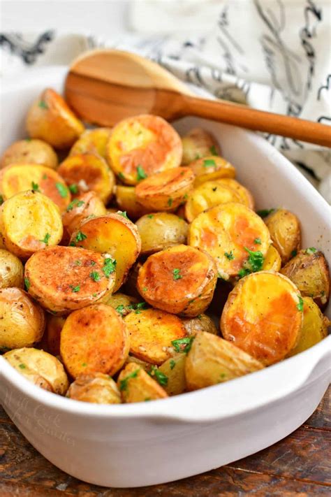 Oven Roasted Potatoes - Easy Roasted Potatoes In Seasoned Butter
