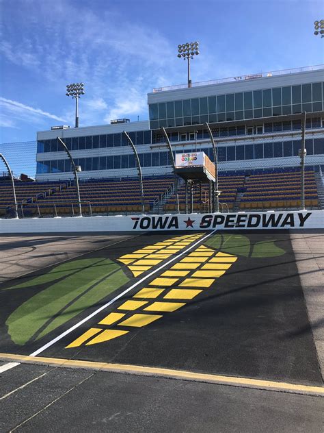 6 feet 6 degrees by benjamin dean taylor. Iowa Speedway Start/Finish Line : NASCAR
