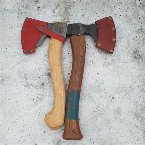 A Review Of Two Wood Carving Axes Carolinas Sloyd