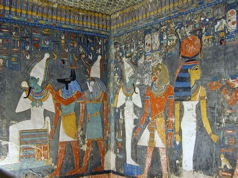 Luxor is a city in upper egypt and the capital of luxor governorate. زیباترین جاذبه های گردشگری مصر