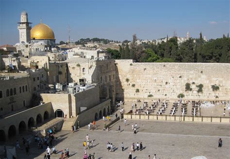 Amit organized a very nice and very well organized presentation of the old city. Guided tour - Jerusalem - Old and New | Israel travel ...