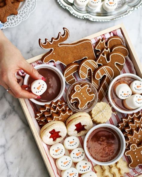 Dip into the holidays one cookie at a time! "Mi piace": 3,600, commenti: 36 - amy h ...
